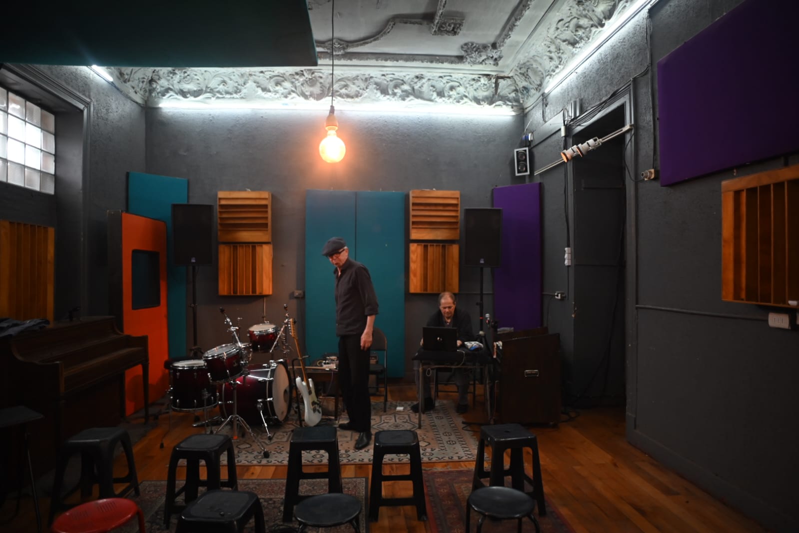 Schnee + Antonia Valladares + No Hnos Carrasco